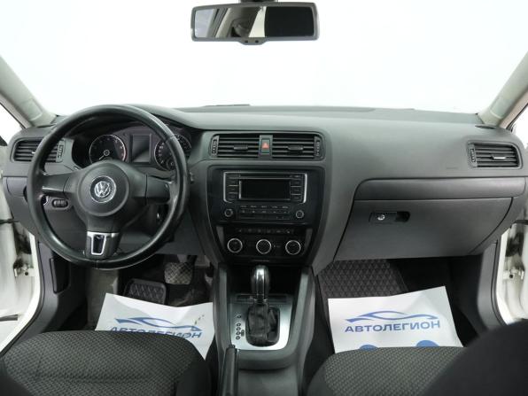 Volkswagen Jetta VI с пробегом 2013 года, цена 1 050 000 рублей, 175000 км, седан, Автокод Объявления