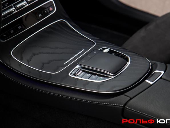 Mercedes-Benz E-Класс V (W213 S213 C238) Рестайлинг с пробегом 2021 года, цена 4 138 000 рублей, 90392 км, седан, Автокод Объявления
