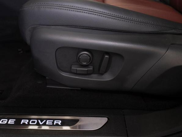 Land Rover Range Rover Evoque II Рестайлинг с пробегом 2025 года, цена 5 580 000 рублей, 50 км, внедорожник, Автокод Объявления