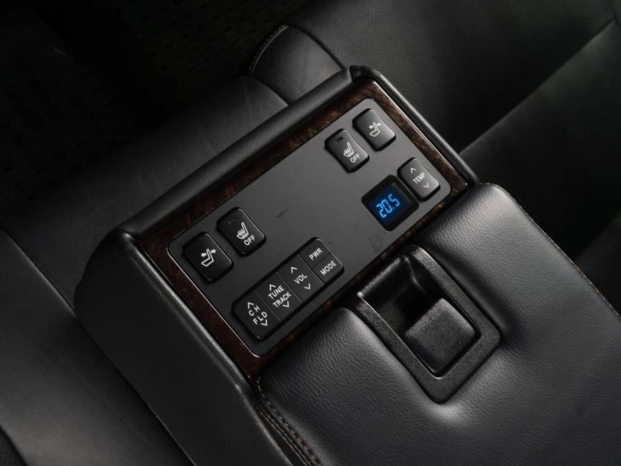 Toyota Camry VII (XV50) Рестайлинг Тюмень  - изображение 18