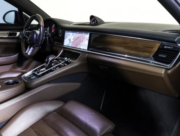 Porsche Panamera II с пробегом 2017 года, цена 5 990 000 рублей, 149273 км, лифтбек, Автокод Объявления