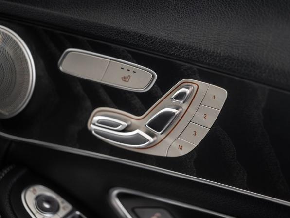 Mercedes-Benz C-Класс IV (W205) Рестайлинг с пробегом 2019 года, цена 2 340 000 рублей, 100894 км, седан, Автокод Объявления