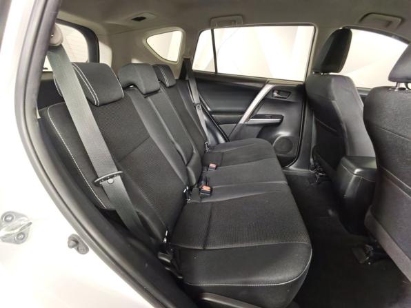 Toyota RAV4 IV (XA40) Рестайлинг с пробегом 2019 года, цена 2 297 000 рублей, 143443 км, внедорожник, Автокод Объявления