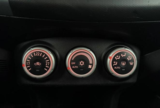 Mitsubishi Outlander II с пробегом 2007 года, цена 885 000 рублей, 204846 км, внедорожник, Автокод Объявления