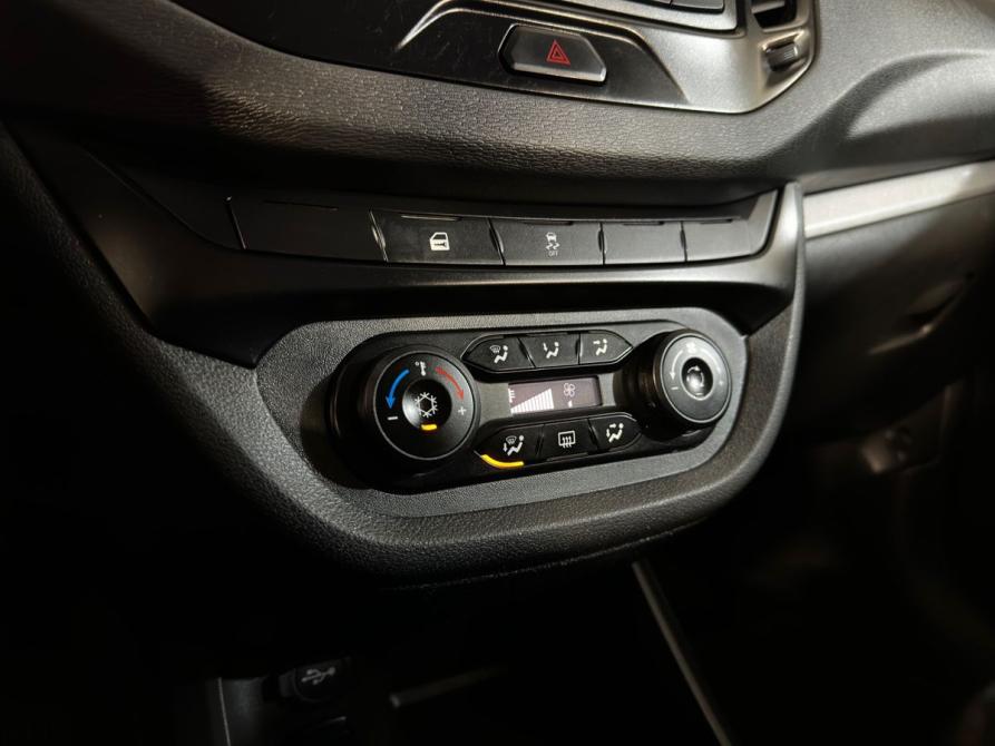 Lada (ВАЗ) Vesta I Великий Новгород  - изображение 16