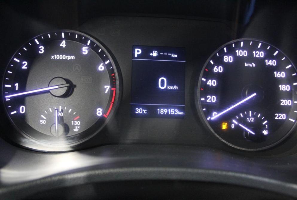 Hyundai Solaris I Рестайлинг Астрахань  - изображение 14