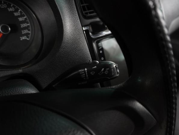 Volkswagen Polo V Рестайлинг с пробегом 2019 года, цена 799 000 рублей, 206310 км, седан, Автокод Объявления