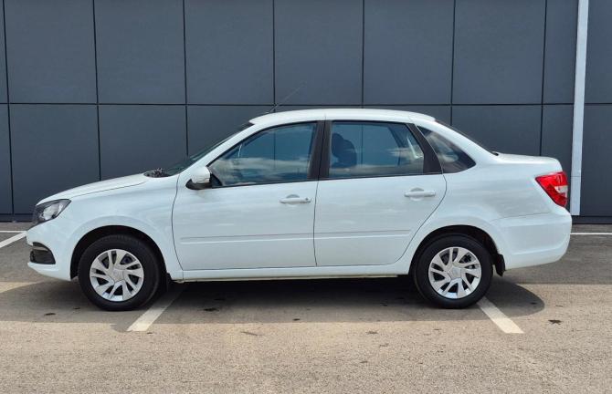 Lada (ВАЗ) Granta I Рестайлинг с пробегом 2023 года, цена 780 000 рублей, 37730 км, седан, Автокод Объявления
