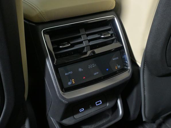 Geely Monjaro I Рестайлинг (China Market) с пробегом 2024 года, цена 3 720 000 рублей, 8543 км, внедорожник, Автокод Объявления