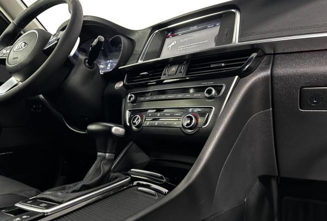 Kia Optima IV Рестайлинг с пробегом 2019 года, цена 1 780 000 рублей, 145288 км, седан, Автокод Объявления