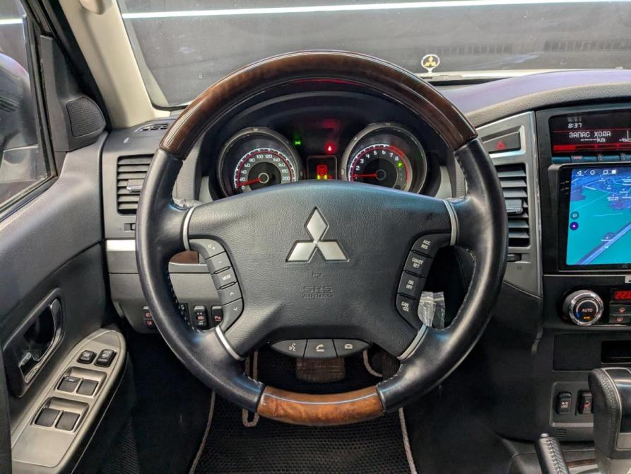 Mitsubishi Pajero IV Рестайлинг 2 Москва  - изображение 23