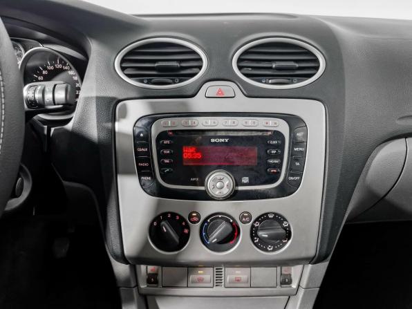Ford Focus II Рестайлинг с пробегом 2009 года, цена 358 000 рублей, 202816 км, хэтчбек, Автокод Объявления