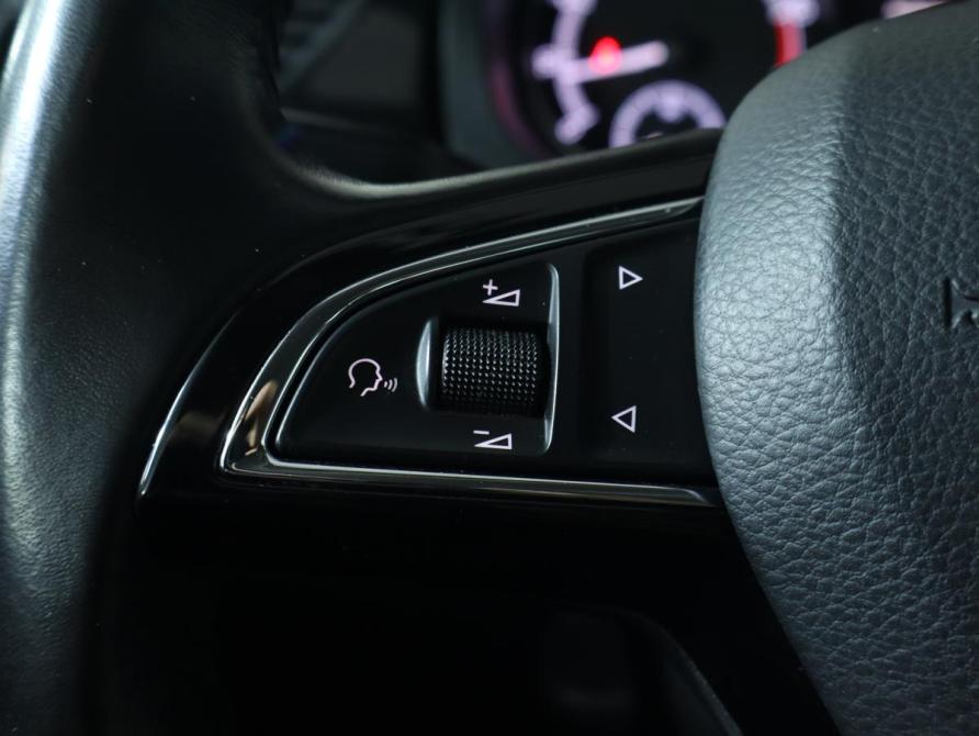 Skoda Rapid I Рестайлинг Москва  - изображение 9