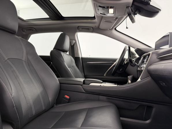 Lexus RX IV с пробегом 2019 года, цена 4 400 000 рублей, 110000 км, внедорожник, Автокод Объявления