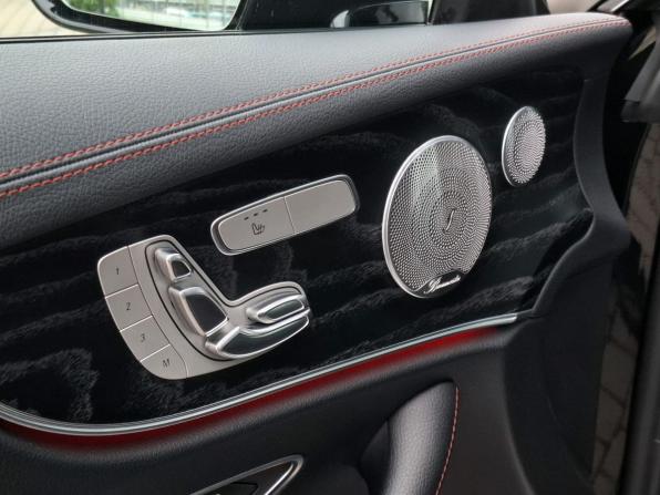 Mercedes-Benz E-Класс AMG V (W213) Рестайлинг с пробегом 2020 года, цена 7 000 000 рублей, 118579 км, купе, Автокод Объявления