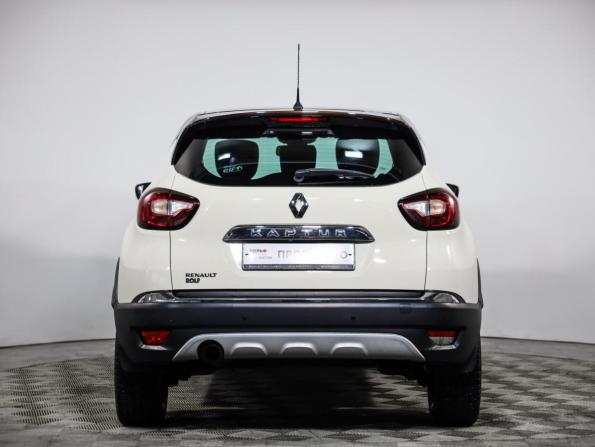 Renault Kaptur I с пробегом 2018 года, цена 1 199 000 рублей, 153570 км, внедорожник, Автокод Объявления