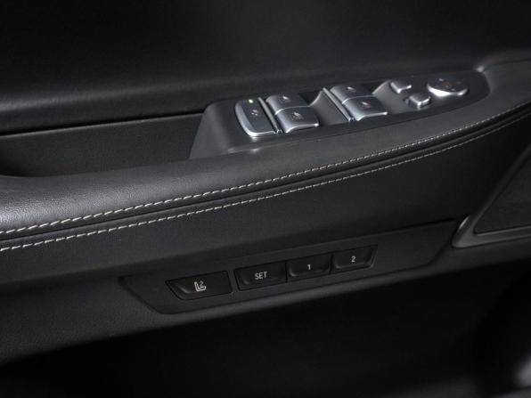 BMW 7 серии VI (G11/G12) Рестайлинг с пробегом 2022 года, цена 6 899 000 рублей, 27123 км, седан, Автокод Объявления