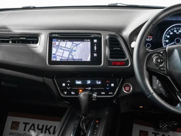 Honda Vezel I с пробегом 2014 года, цена 1 549 500 рублей, 125405 км, внедорожник, Автокод Объявления
