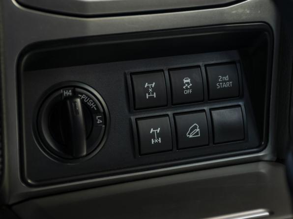 Toyota Land Cruiser Prado 150 Series Рестайлинг 3 с пробегом 2020 года, цена 6 398 000 рублей, 67000 км, внедорожник, Автокод Объявления