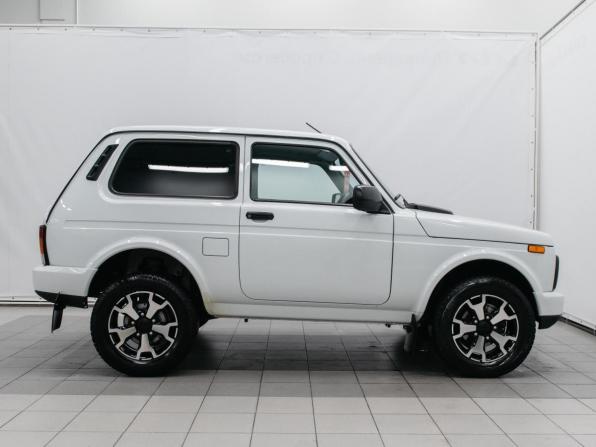 Lada (ВАЗ) Niva Legend I с пробегом 2024 года, цена 949 000 рублей, 36570 км, внедорожник, Автокод Объявления