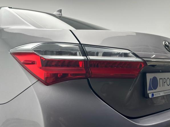Toyota Corolla XI (E160 E170 E180) Рестайлинг 1 с пробегом 2018 года, цена 1 649 000 рублей, 150961 км, седан, Автокод Объявления