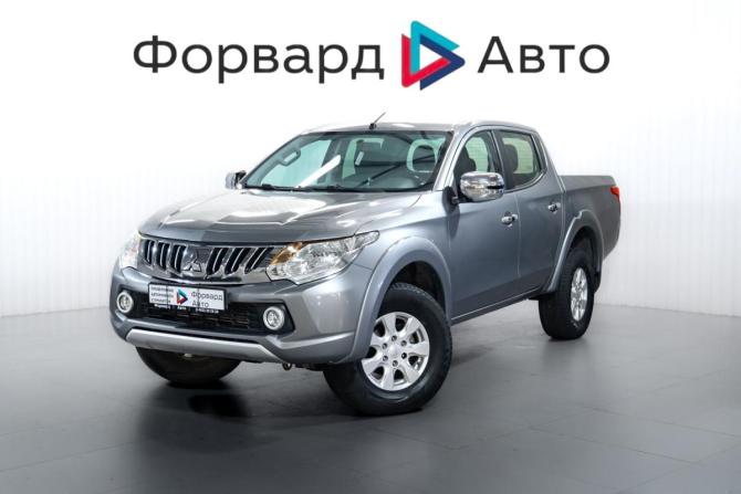 Mitsubishi L200 V с пробегом 2016 года, цена 1 820 000 рублей, 158429 км, пикап, Автокод Объявления