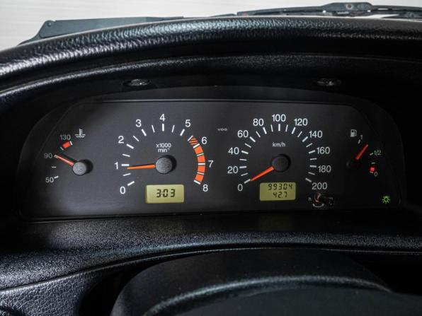 Chevrolet Niva I Рестайлинг с пробегом 2015 года, цена 690 000 рублей, 99304 км, внедорожник, Автокод Объявления