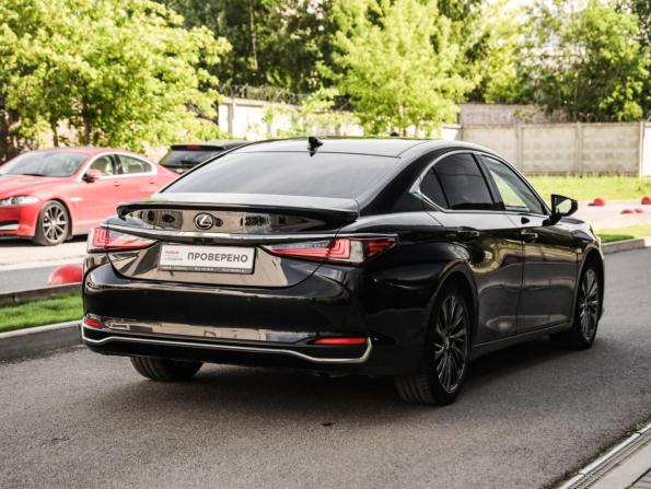 Lexus ES VII с пробегом 2019 года, цена 3 349 000 рублей, 151345 км, седан, Автокод Объявления
