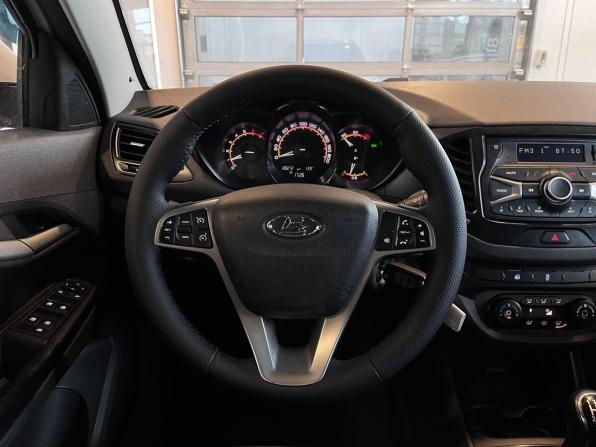 Lada (ВАЗ) Vesta I с пробегом 2020 года, цена 947 000 рублей, 120268 км, универсал, Автокод Объявления