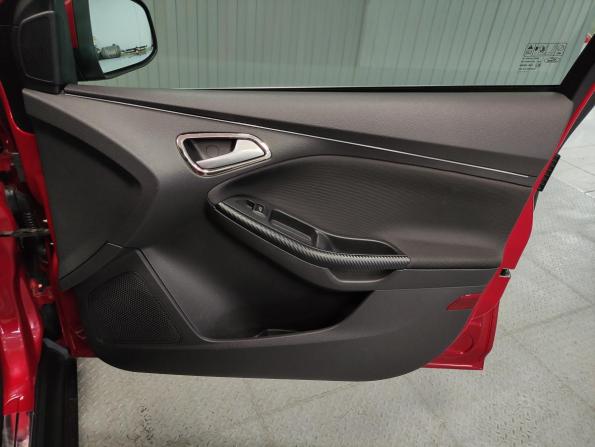 Ford Focus III с пробегом 2012 года, цена 1 039 000 рублей, 147688 км, хэтчбек, Автокод Объявления