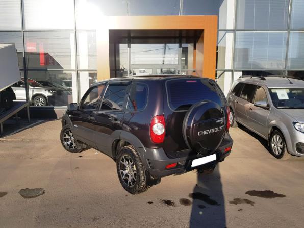 Chevrolet Niva I Рестайлинг с пробегом 2011 года, цена 445 000 рублей, 133163 км, внедорожник, Автокод Объявления