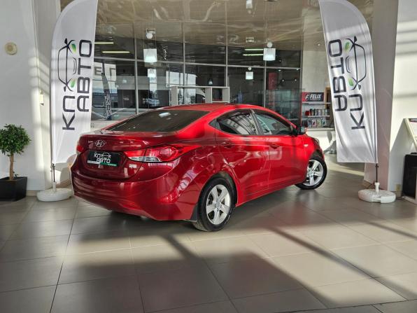 Hyundai Elantra V (MD) с пробегом 2012 года, цена 889 000 рублей, 129000 км, седан, Автокод Объявления