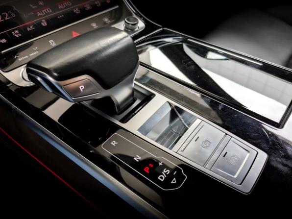 Audi A8 IV (D5) с пробегом 2019 года, цена 3 909 000 рублей, 193337 км, седан, Автокод Объявления
