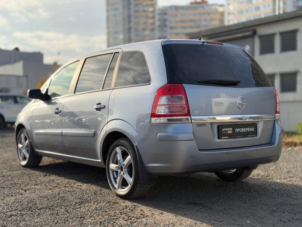 Opel Zafira B Рестайлинг с пробегом 2010 года, цена 655 000 рублей, 155233 км, компактвэн, Автокод Объявления