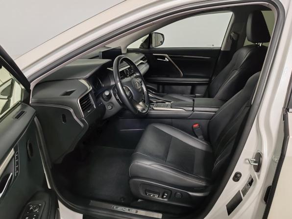 Lexus RX IV Рестайлинг с пробегом 2022 года, цена 5 849 000 рублей, 36001 км, внедорожник, Автокод Объявления