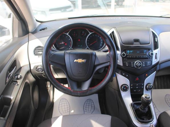 Chevrolet Cruze I Рестайлинг с пробегом 2013 года, цена 655 000 рублей, 172487 км, хэтчбек, Автокод Объявления