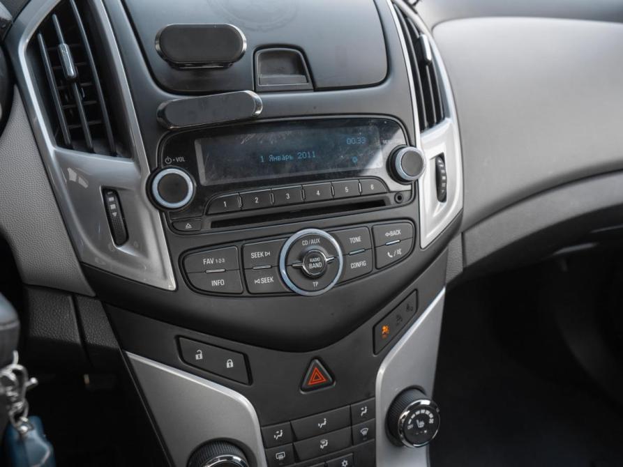 Chevrolet Cruze I Рестайлинг Москва  - изображение 16