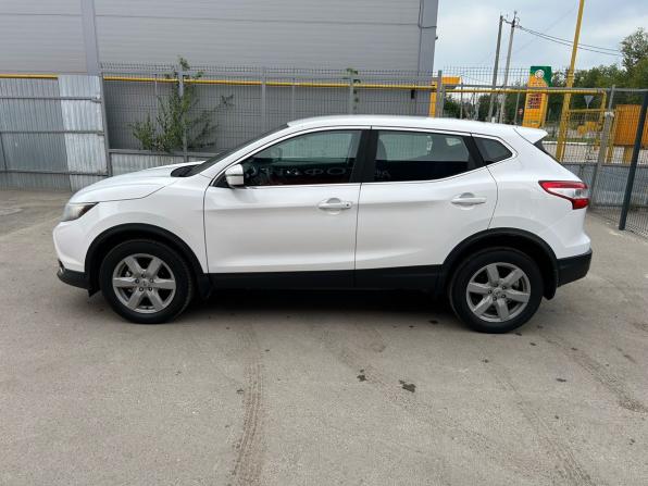 Nissan Qashqai II с пробегом 2015 года, цена 1 389 900 рублей, 142000 км, внедорожник, Автокод Объявления