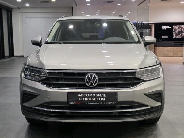 Volkswagen Tiguan II Рестайлинг с пробегом 2021 года, цена 2 415 000 рублей, 38752 км, внедорожник, Автокод Объявления