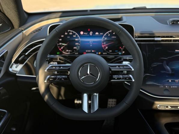 Mercedes-Benz E-Класс VI (W214 S214) с пробегом 2026 года, цена 8 590 000 рублей, 30 км, седан, Автокод Объявления