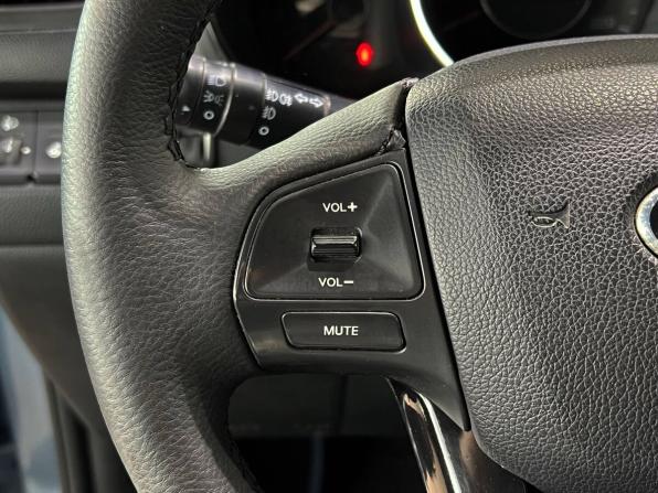 Kia Rio III с пробегом 2013 года, цена 890 000 рублей, 187946 км, седан, Автокод Объявления