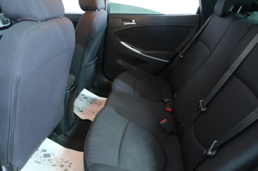 Hyundai Solaris I Омск  - изображение 19