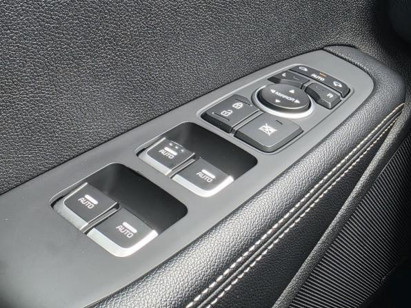 Kia Sorento III Prime Рестайлинг с пробегом 2019 года, цена 3 100 000 рублей, 107248 км, внедорожник, Автокод Объявления