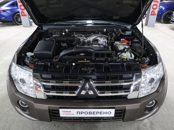 Mitsubishi Pajero IV Рестайлинг 1 с пробегом 2011 года, цена 2 177 000 рублей, 128883 км, внедорожник, Автокод Объявления