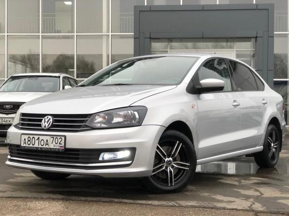 Volkswagen Polo V Рестайлинг с пробегом 2019 года, цена 1 260 000 рублей, 107365 км, седан, Автокод Объявления