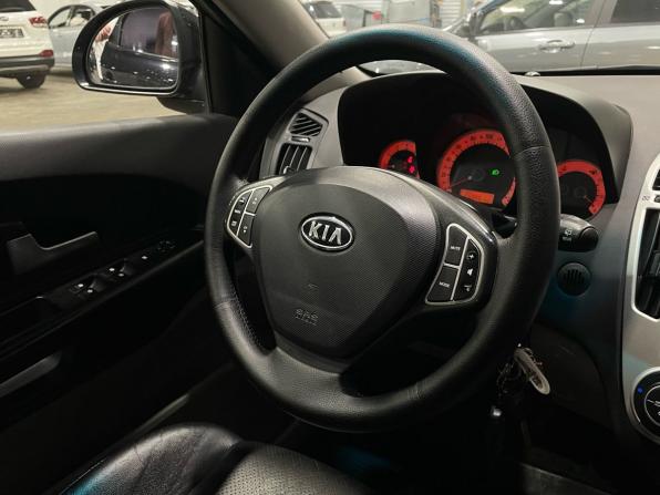 Kia Ceed I с пробегом 2007 года, цена 478 000 рублей, 259860 км, хэтчбек, Автокод Объявления