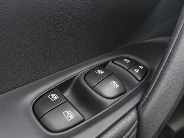 Nissan Qashqai II Рестайлинг с пробегом 2021 года, цена 1 669 000 рублей, 111000 км, внедорожник, Автокод Объявления