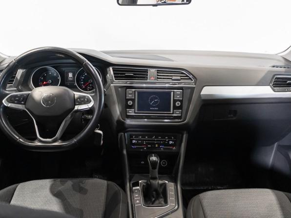 Volkswagen Tiguan II Рестайлинг с пробегом 2020 года, цена 2 690 500 рублей, 112639 км, внедорожник, Автокод Объявления