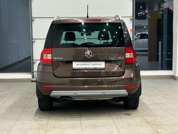 Skoda Yeti I Рестайлинг с пробегом 2015 года, цена 980 000 рублей, 160000 км, внедорожник, Автокод Объявления
