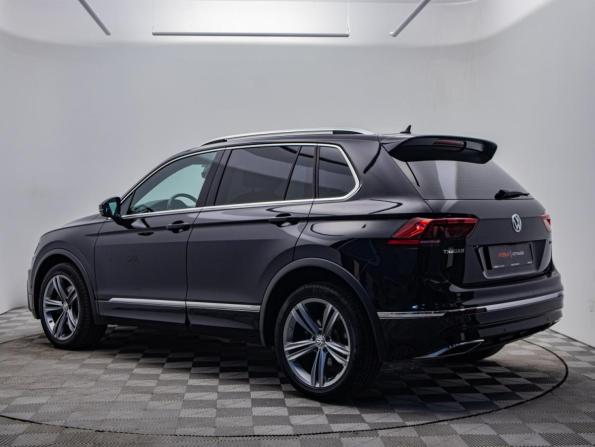 Volkswagen Tiguan II с пробегом 2019 года, цена 3 474 000 рублей, 81500 км, внедорожник, Автокод Объявления